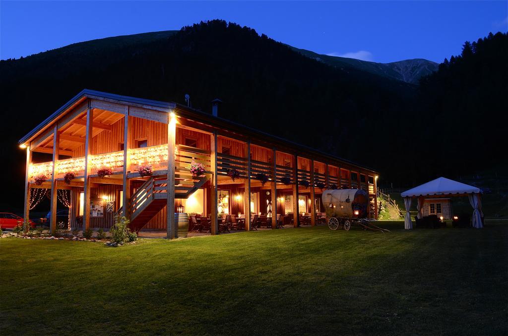 La Tresenda Hotel&Mountain Farm Livigno Exterior foto